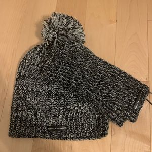 🆕 Rebecca Minkoff hat & arm warmers